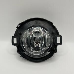 2012-2019 NISSAN FRONTIER XTERRA FRONT LEFT RIGHT FOG LIGHT LAMP 26150EA000 OEM